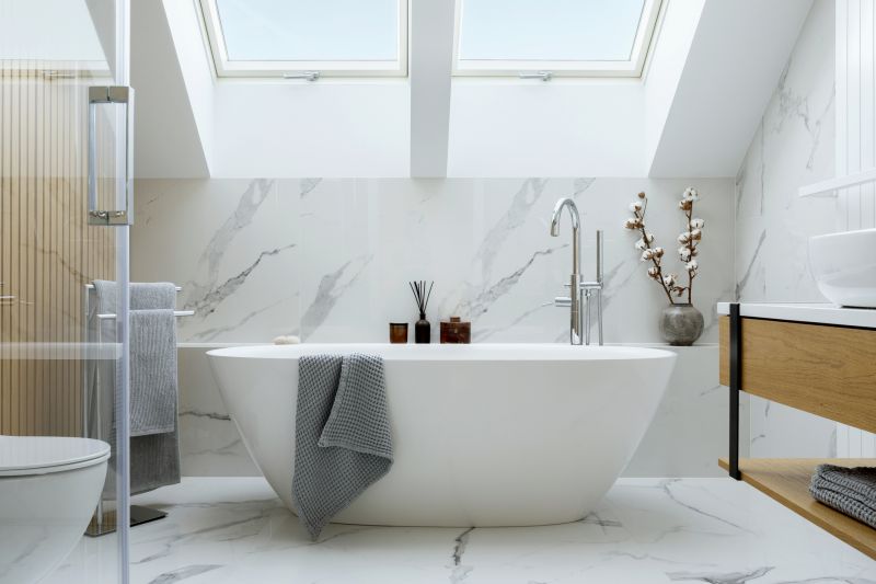 Luxury Bathtub Features